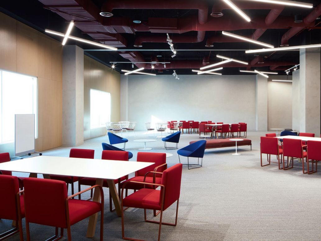 Technologic spaces with an eclectic personality